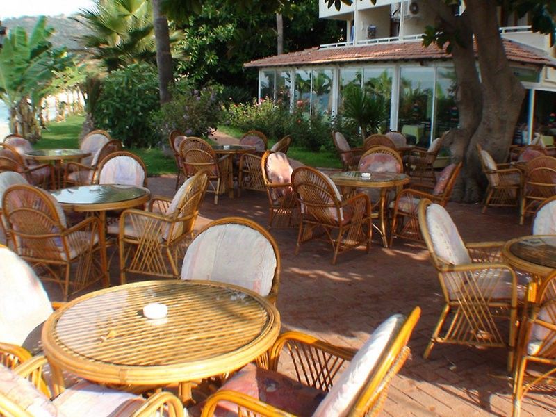 Floria Beach Hotel Алания Экстерьер фото