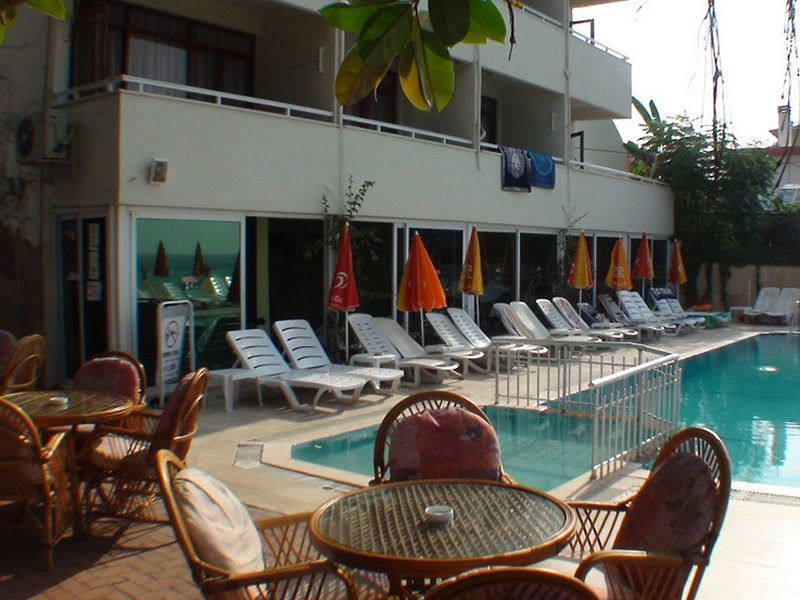 Floria Beach Hotel Алания Экстерьер фото