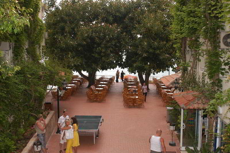 Floria Beach Hotel Алания Экстерьер фото